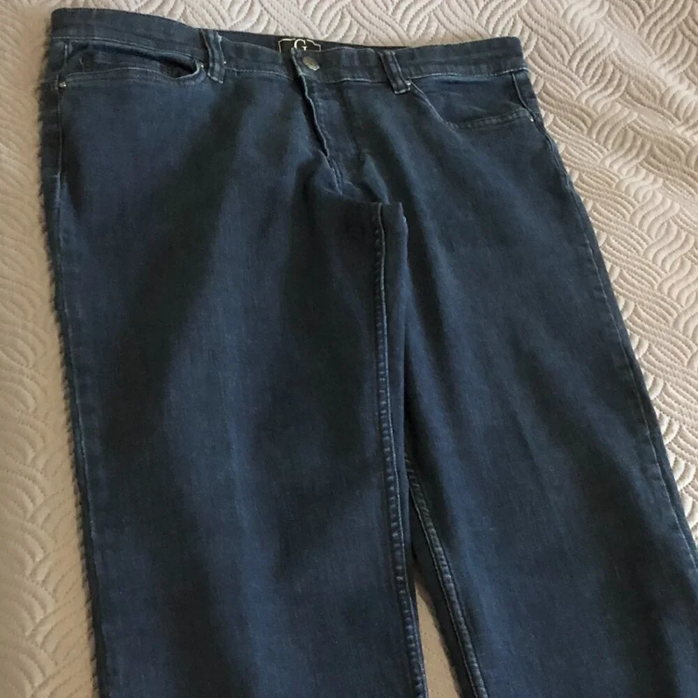 G By Giuliana  Women's Jeans - Ankle Length - Picture 3 of 8